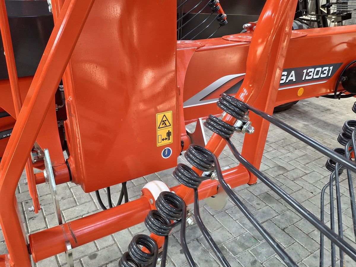 Kuhn GA13031 zwadhark, BJ2026, 100HA, Nieuw