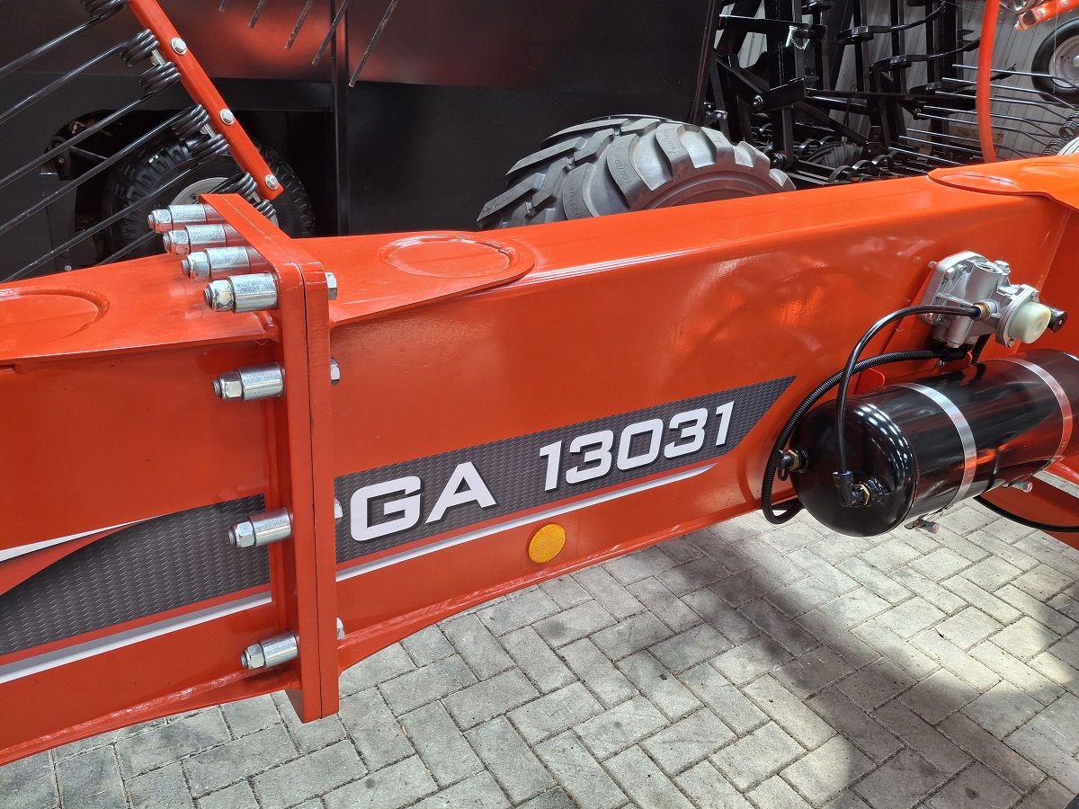 Kuhn GA13031 zwadhark, BJ2026, 100HA, Nieuw