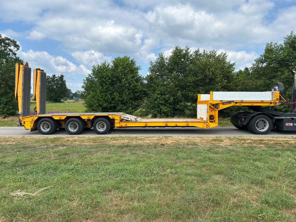 Goldhofer STZ-TL3-36/80 | FORKLIFT/MACHINE LOADER |