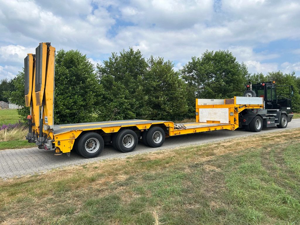 Goldhofer STZ-TL3-36/80 | FORKLIFT/MACHINE LOADER |