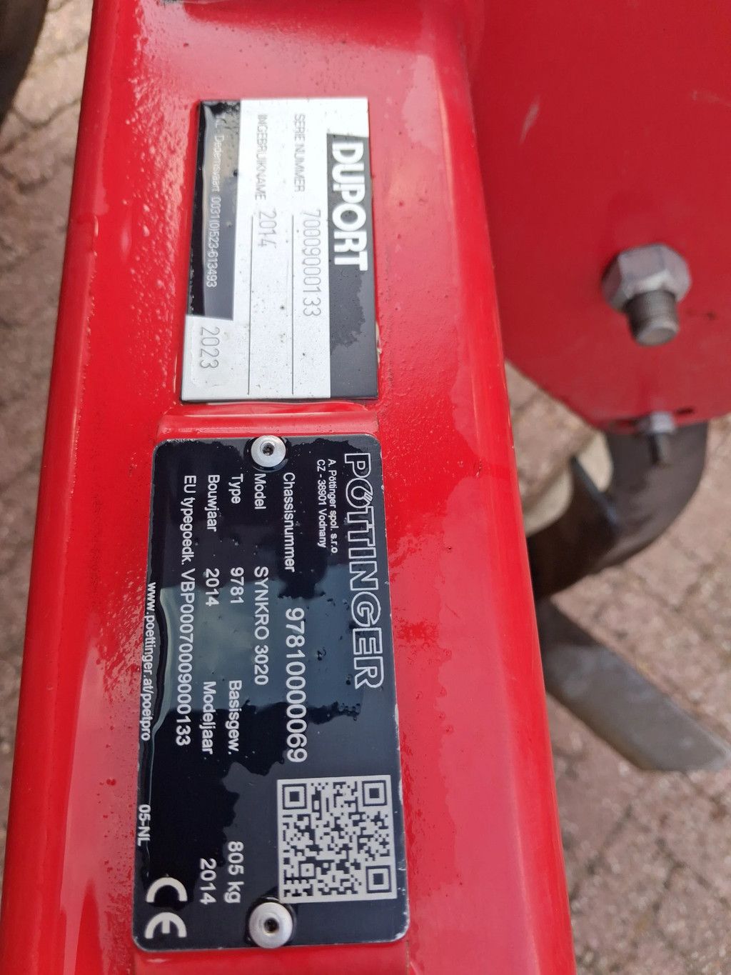 Pottinger Syncro 3020 cultivator met zaaibak