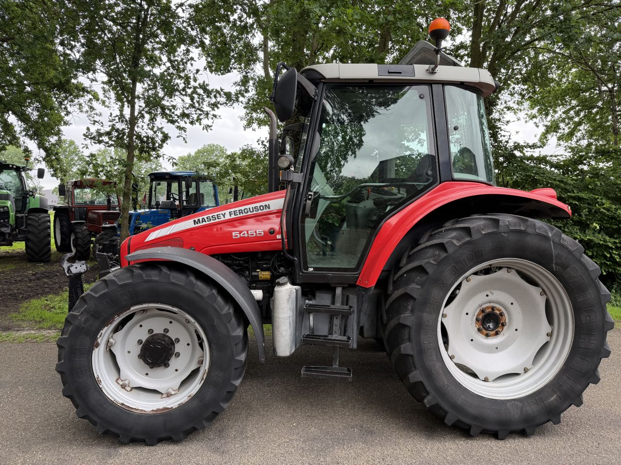 Massey Ferguson 5455