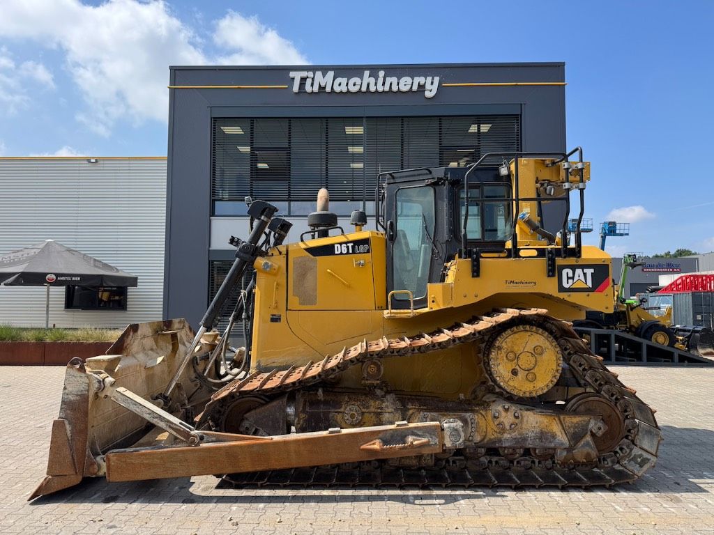 CAT D6T LGP