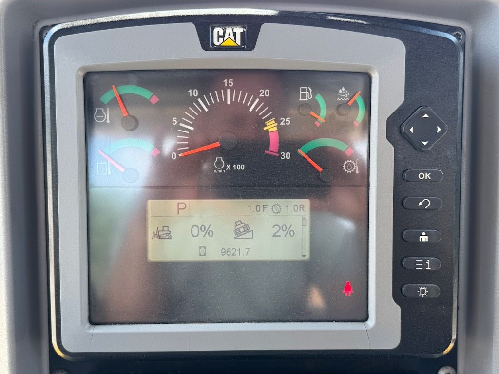 CAT D6T LGP