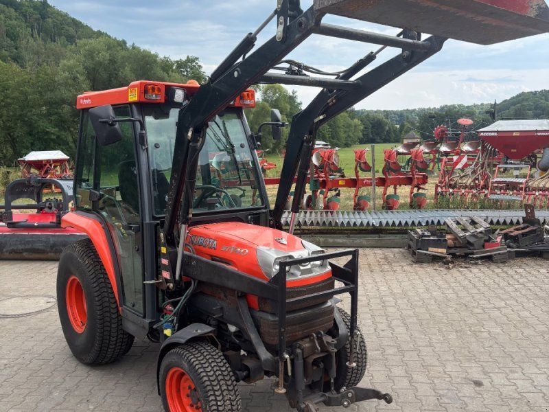 Kubota STV 40