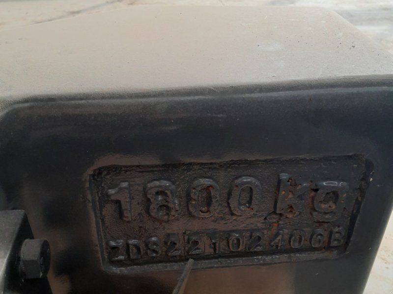 Fendt 1800kg