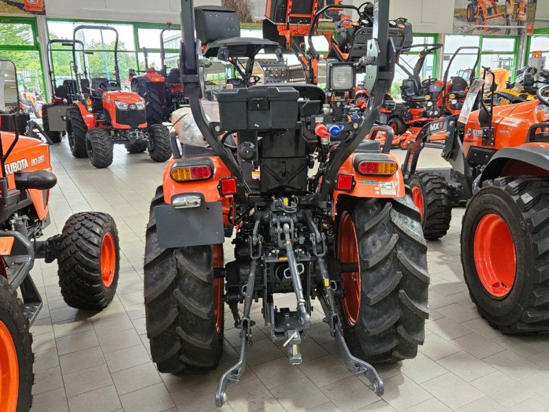 Kubota EK1-221