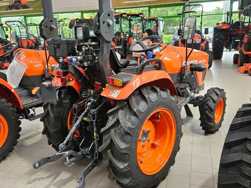 Kubota EK1-221