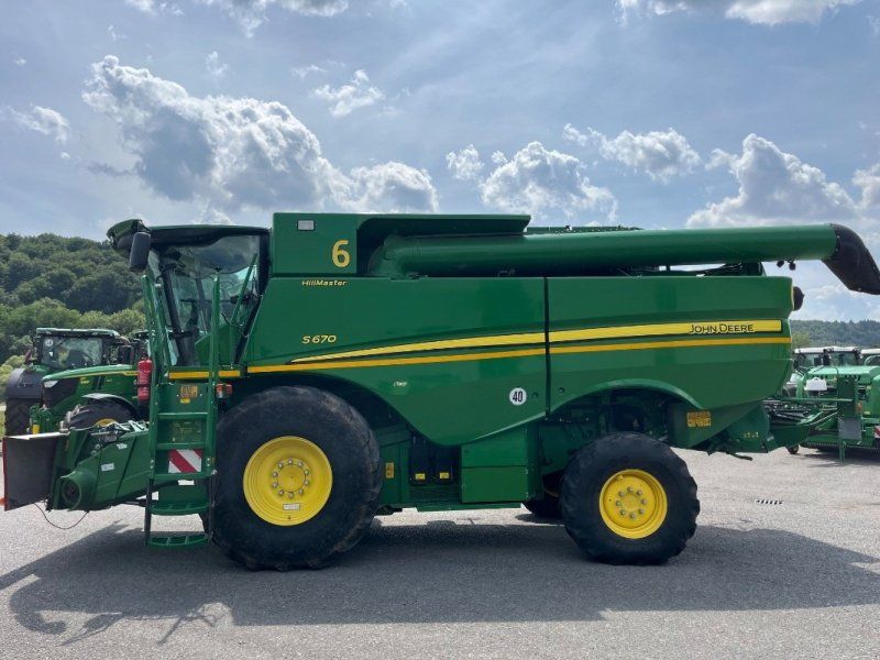 John Deere S670 Zürn PF725 SSW