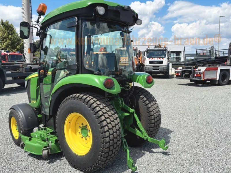 John Deere 3045