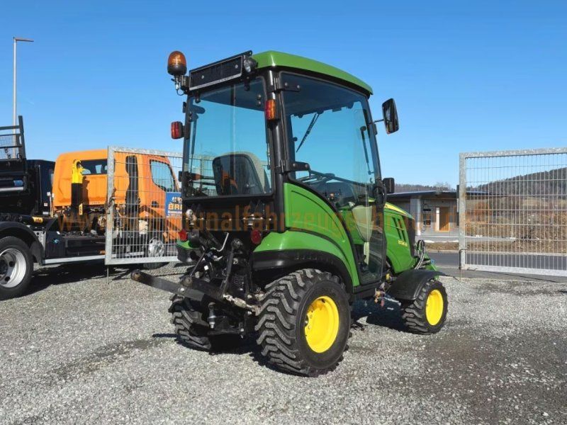 John Deere 1026R