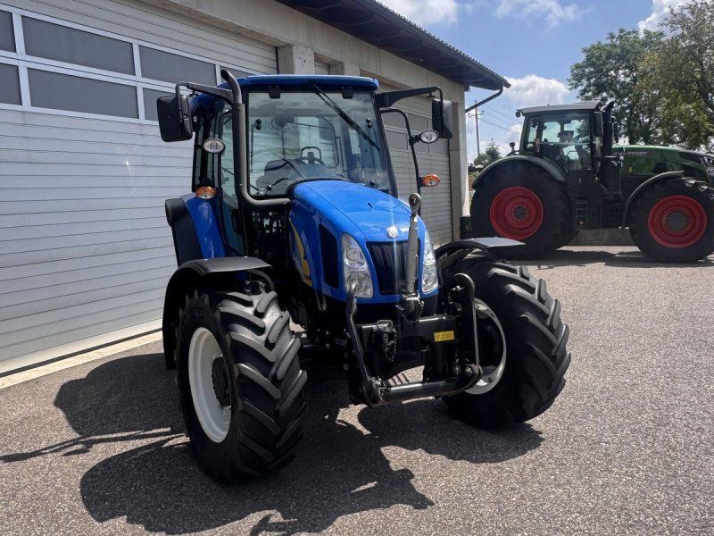 New Holland T5050