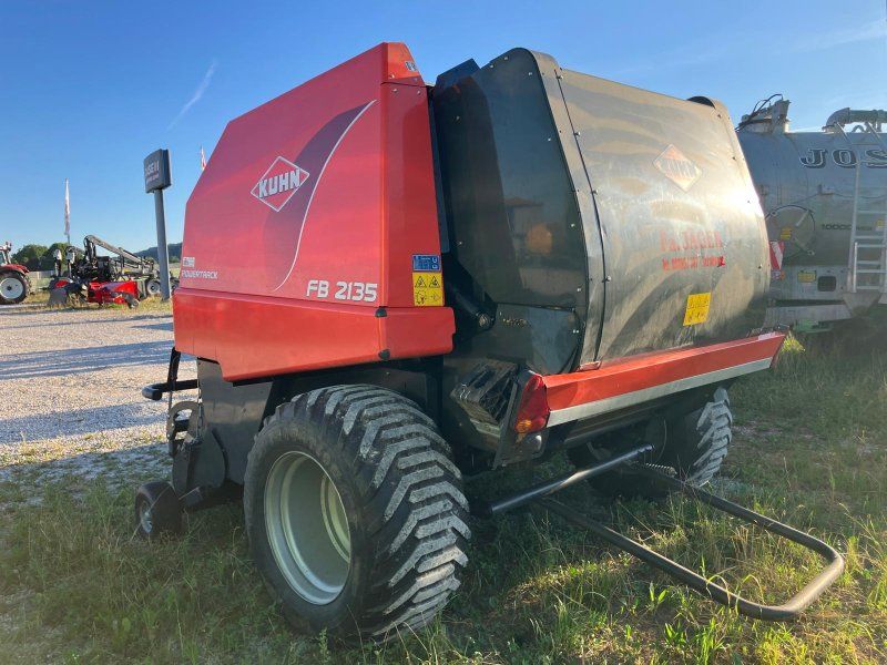 Kuhn FB 2135 POWERTRACK