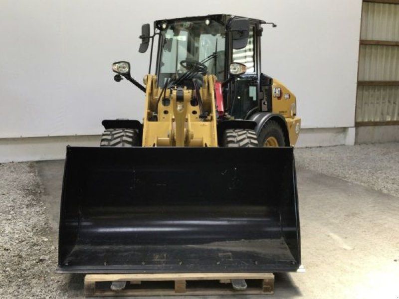 Caterpillar CAT 906-14