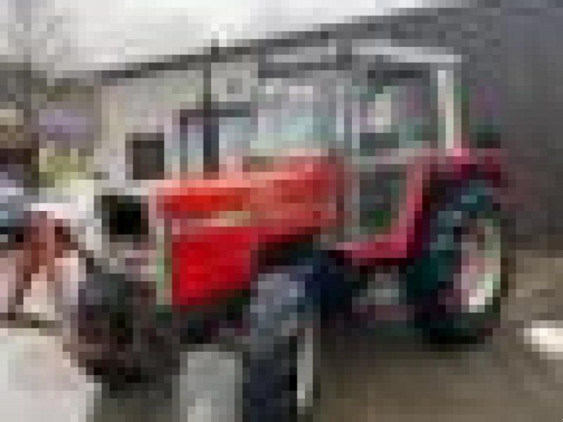 Massey Ferguson 377