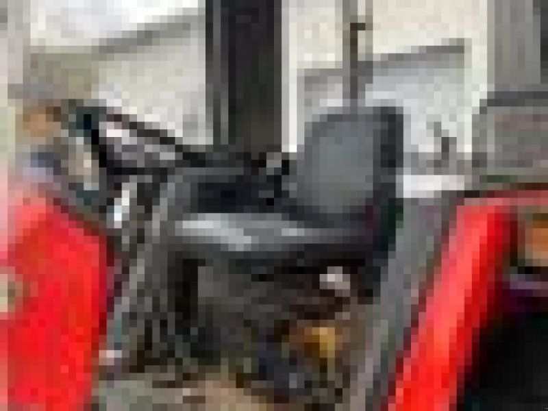 Massey Ferguson 377