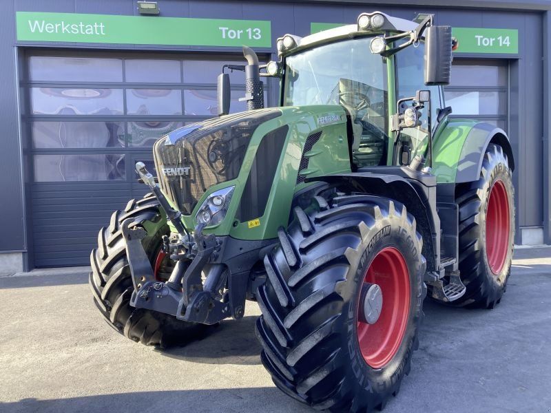 Fendt 828 VARIO S4 PROFI PLUS