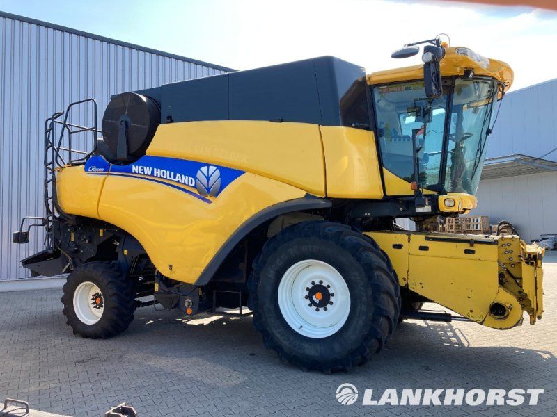 New Holland CR 9080