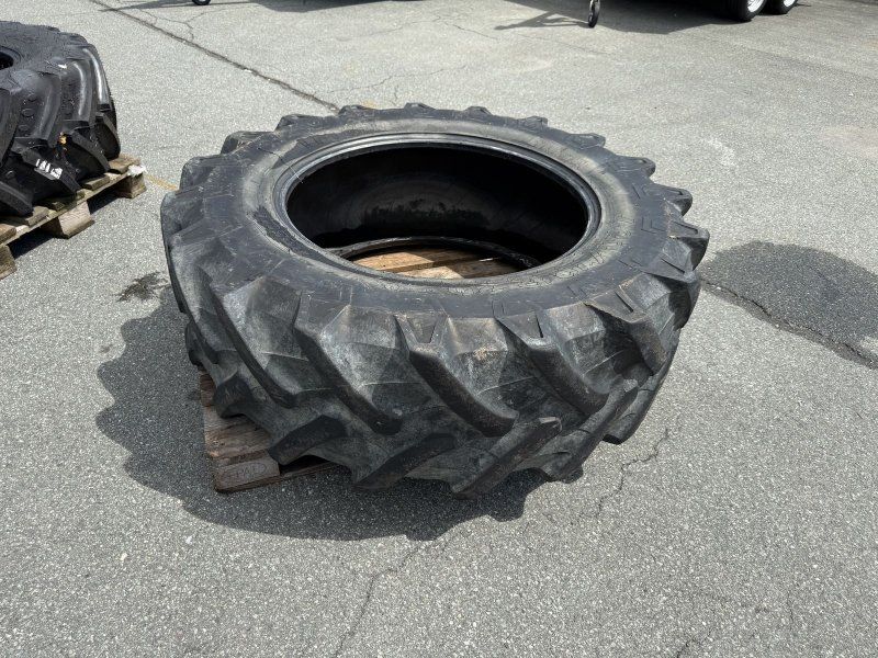 Pirelli 420/70R30