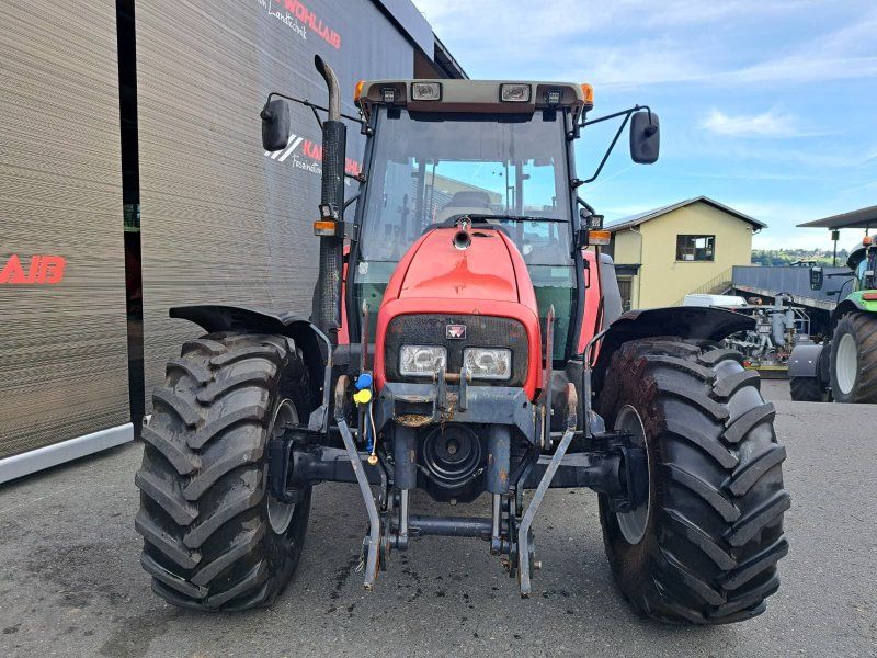 Massey Ferguson 4355