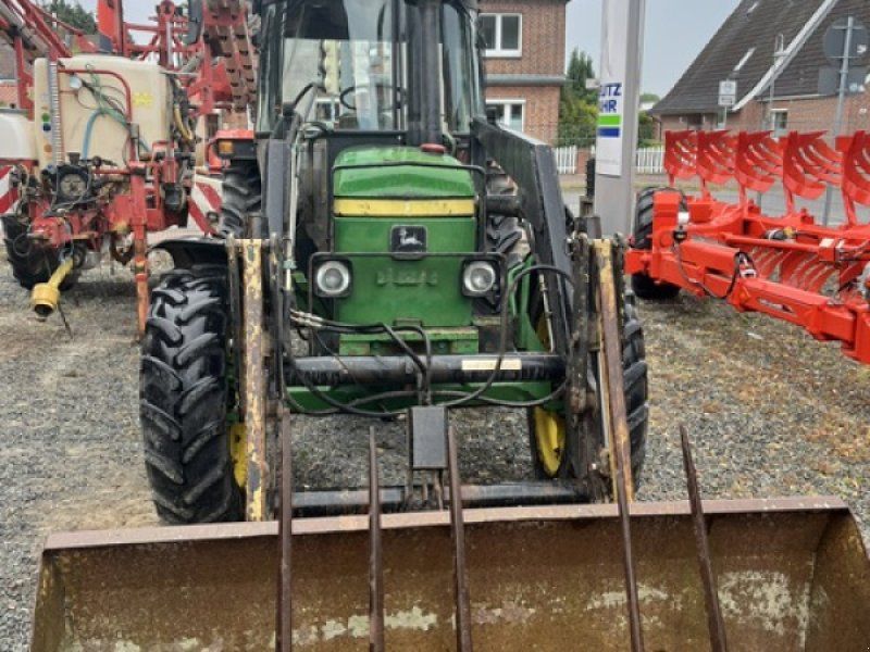 John Deere 2250 A