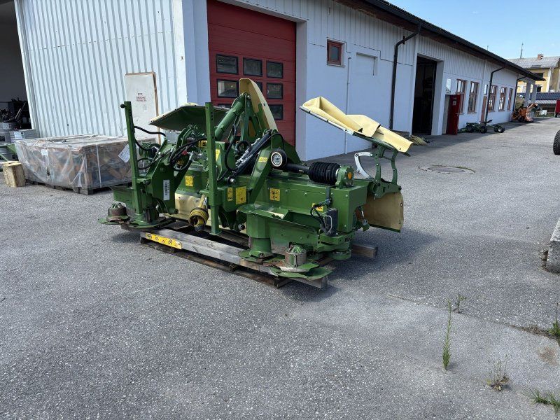 Krone Easy Cut F400 Fold mit Schnecke