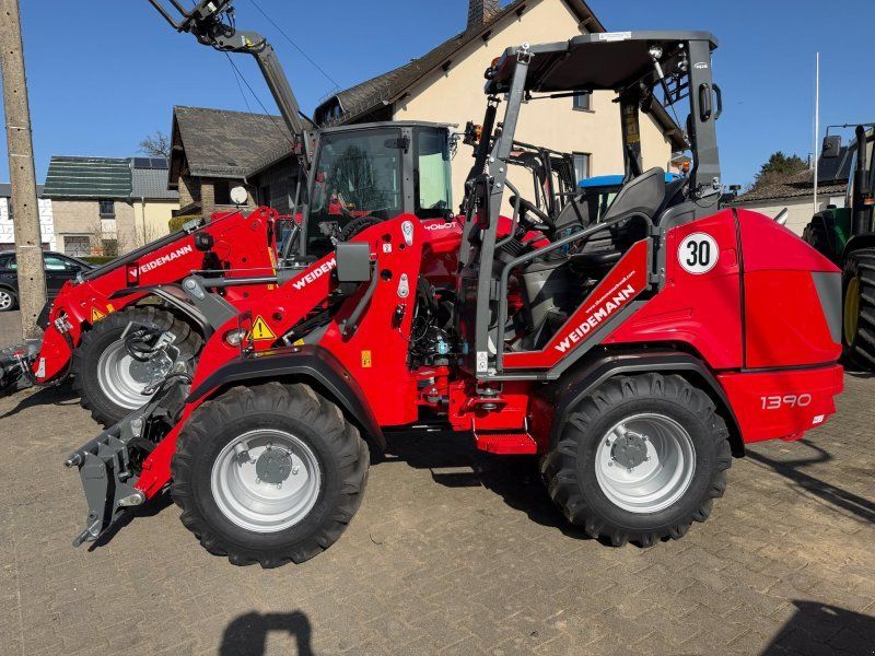Weidemann 1390