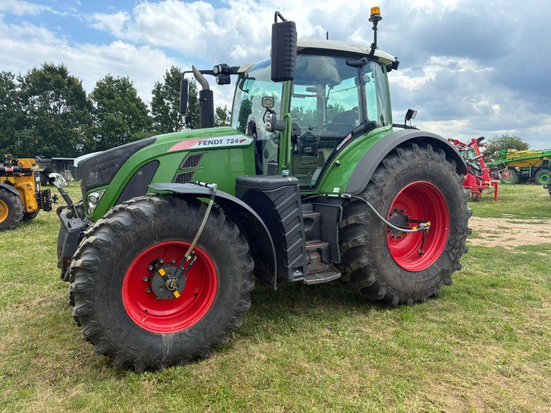 Fendt 724 Vario S4 ProfiPlus
