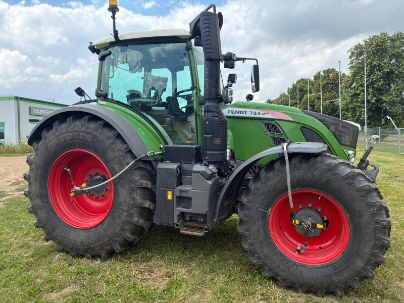 Fendt 724 Vario S4 ProfiPlus