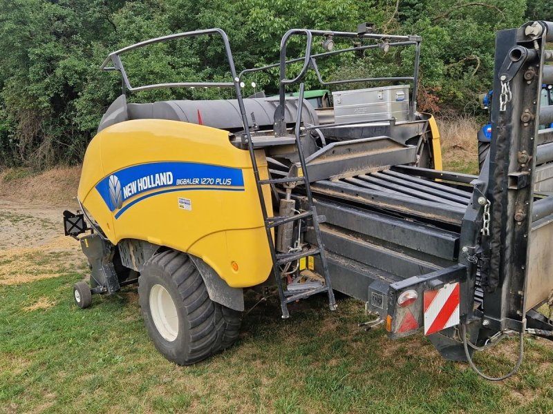New Holland 1270