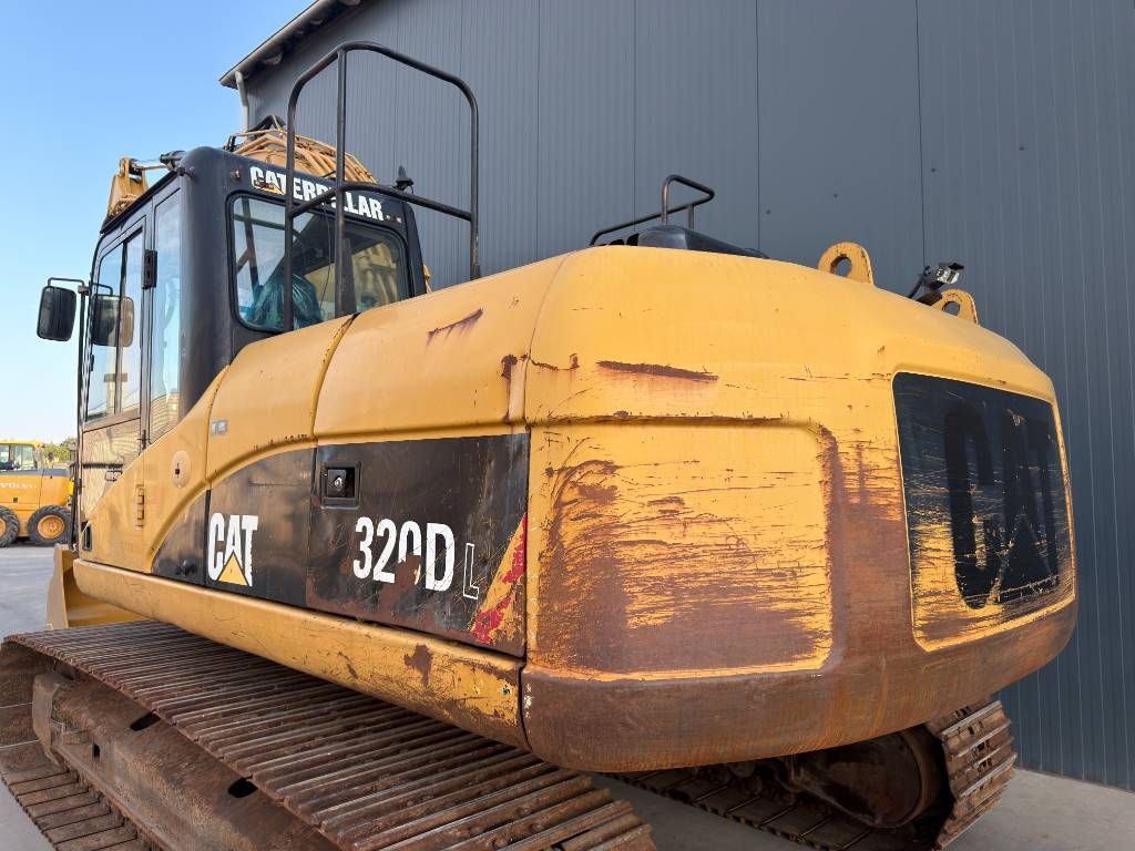 CAT 320D L