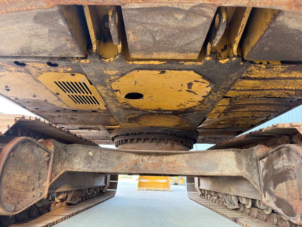 CAT 320D L