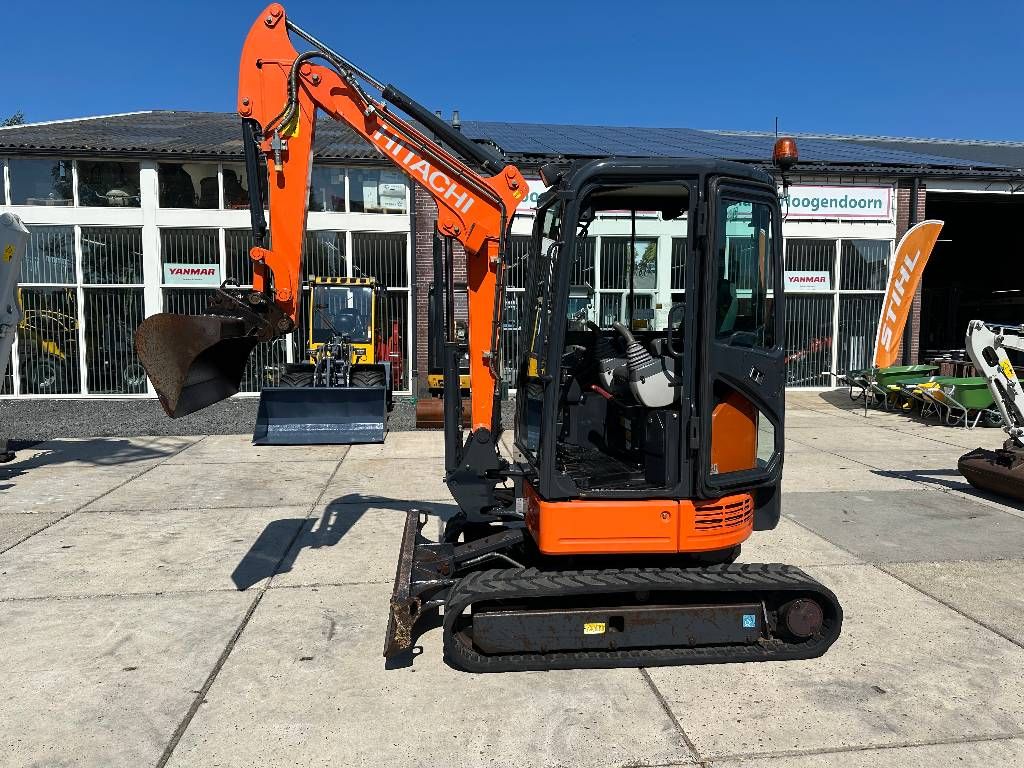 Hitachi ZX 26 U-5 A CR