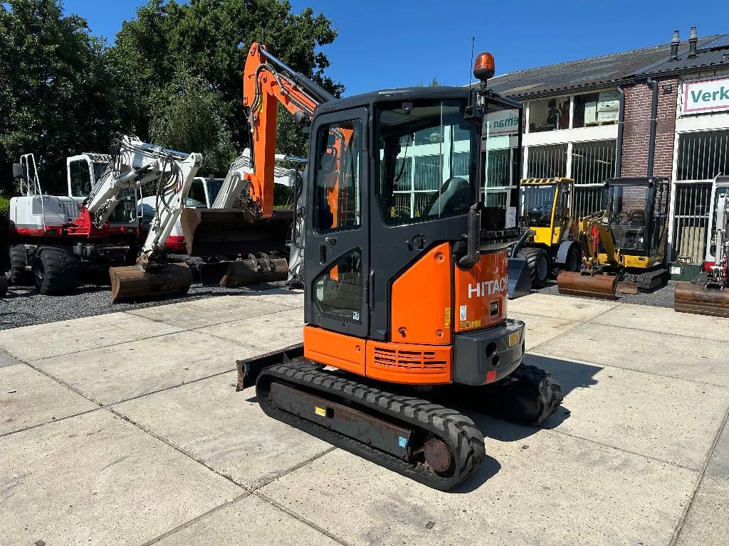 Hitachi ZX 26 U-5 A CR