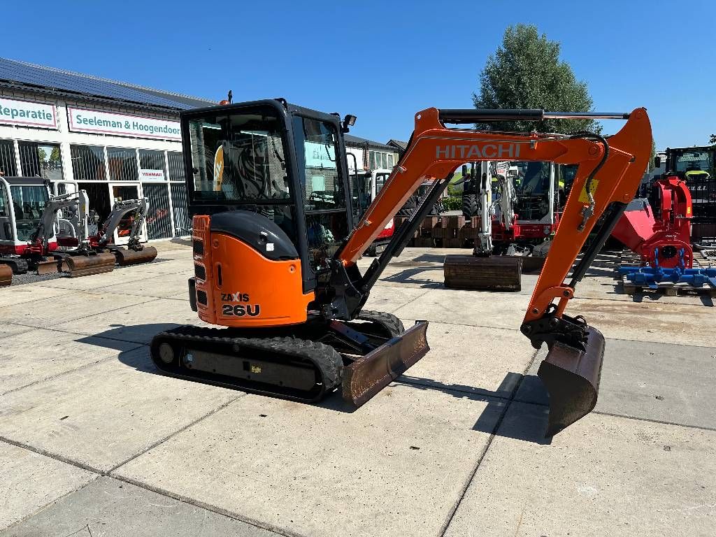 Hitachi ZX 26 U-5 A CR