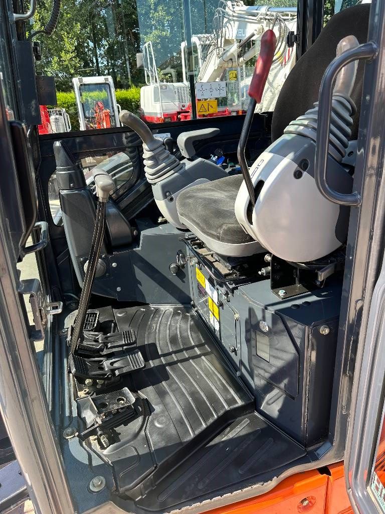 Hitachi ZX 26 U-5 A CR