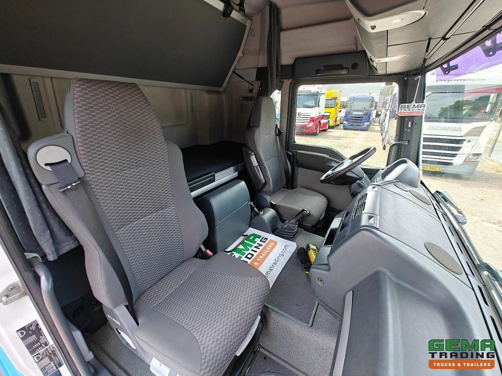 MAN TGM 12.280 4x2 Schlafkabine Euro4 (6CIL) - Falkom FAS6000 geschlossener Aufbau mit Fernbedienung + 3600KG Seilwinde - 406.000km Original - TOP!