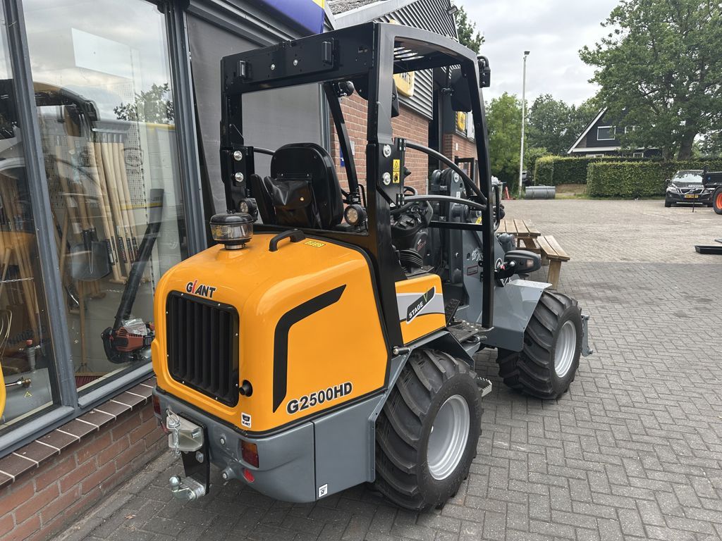Giant G2500 HD