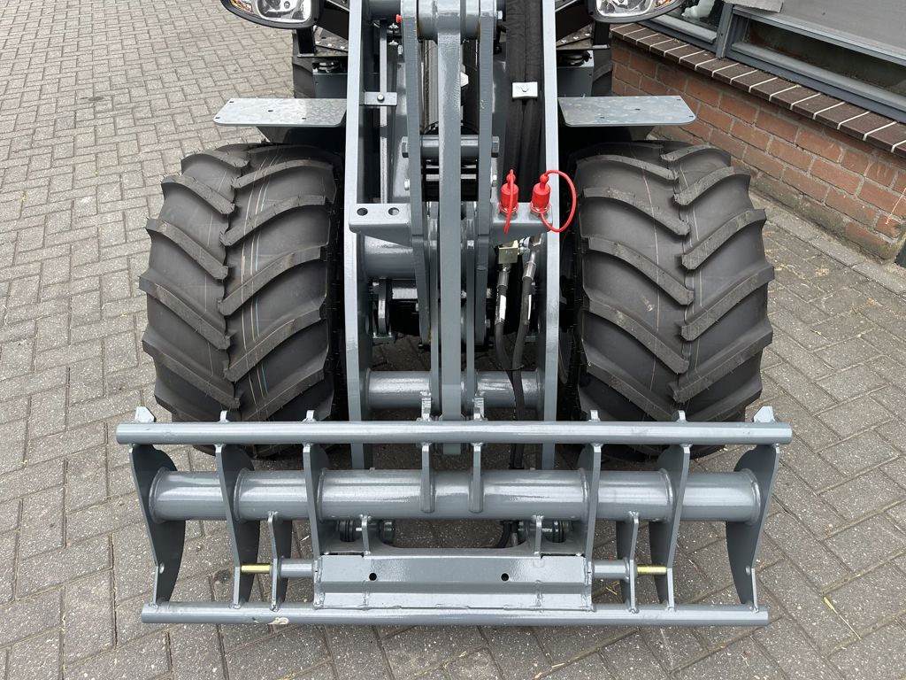 Giant G2500 HD