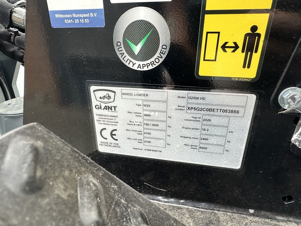 Giant G2500 HD
