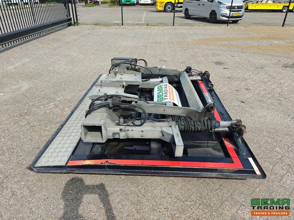 Dhollandia DHLM 2000KG - Rear Closing Valve 200cm - BY 2023