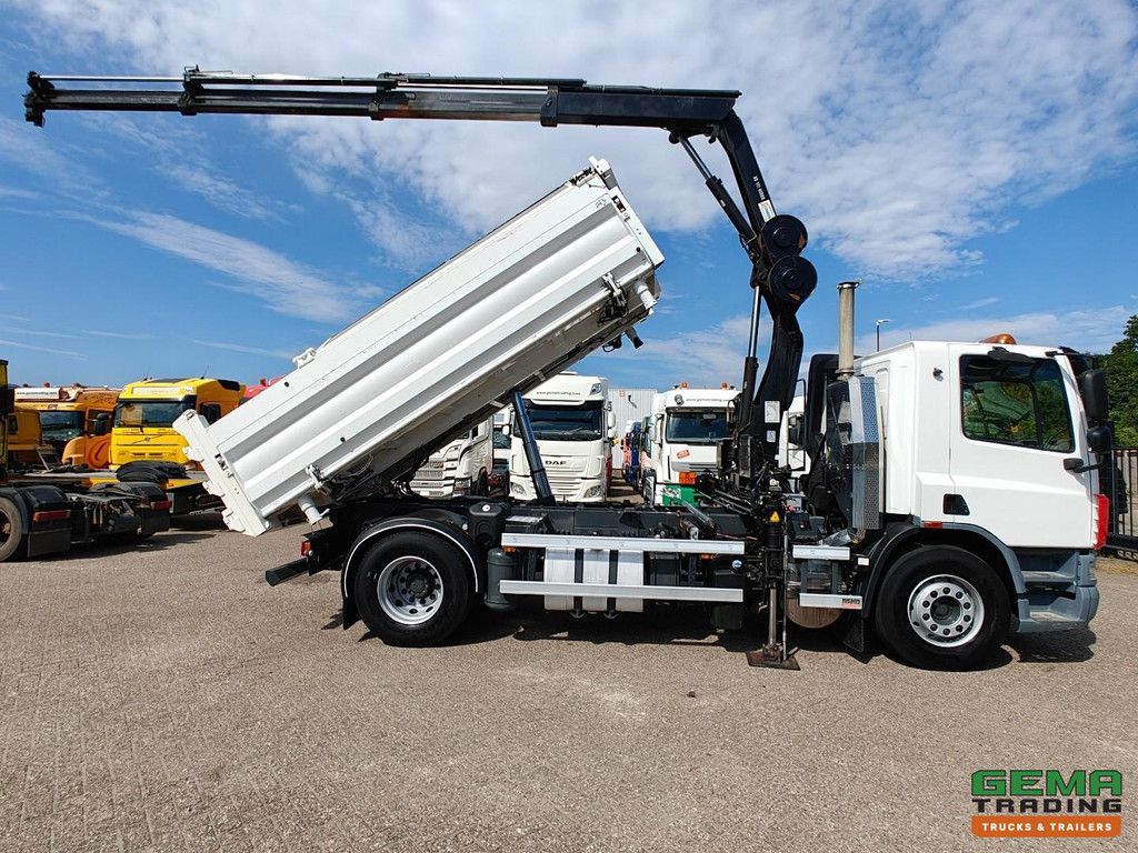 DAF FA CF75.250 4x2 Tageskabine Euro 5 - 3-seitiger VossenBelt-Kipper + Recyclingventile + Hiab 111BS-3 Funkfernbedienung - 203.000 km - Generalüberholter TOP-Zustand