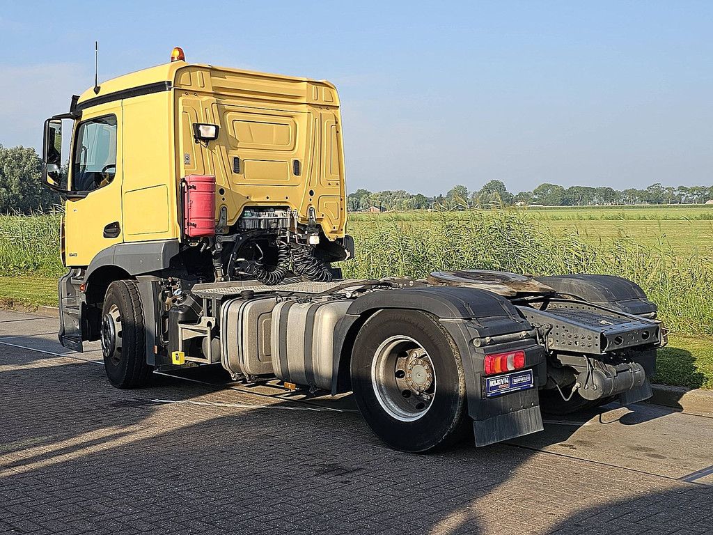 MERCEDES-BENZ ACTROS 1843