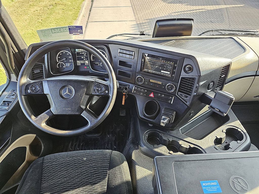 MERCEDES-BENZ ACTROS 1843