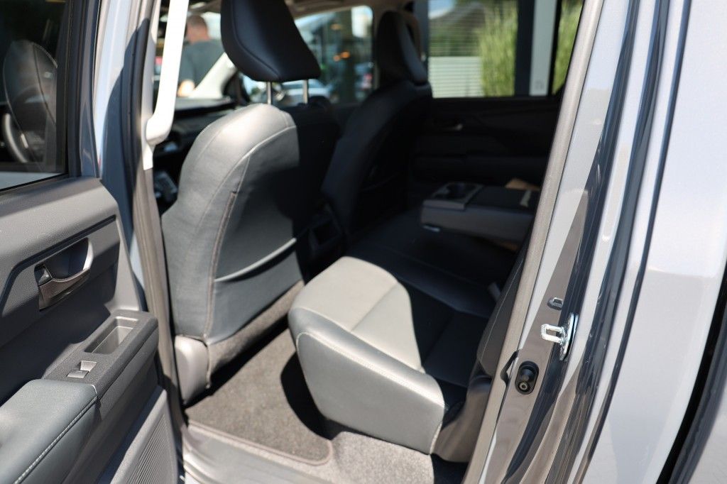 Toyota Hilux BEV-PROFESSIONAL DUBBEL CABIN ELECTRIC 5 ZITS