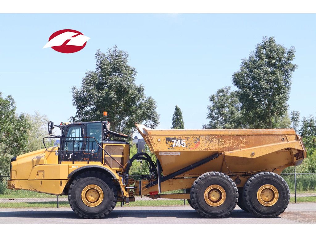 Caterpillar 745 04A | CE | TAILGATE (3 UNITS)
