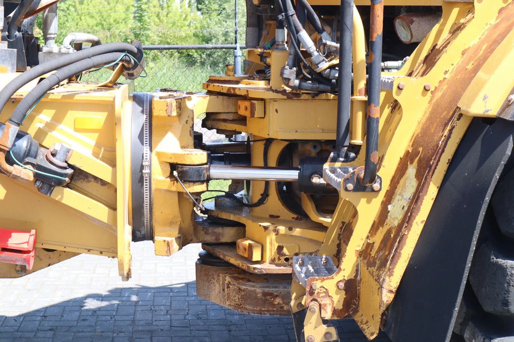 Caterpillar 745 04A | CE | TAILGATE (3 UNITS)