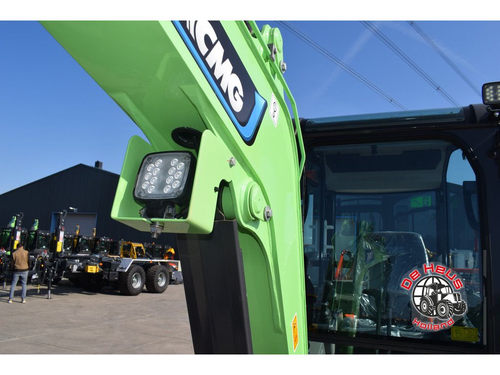 XCMG XE27E CR-EV