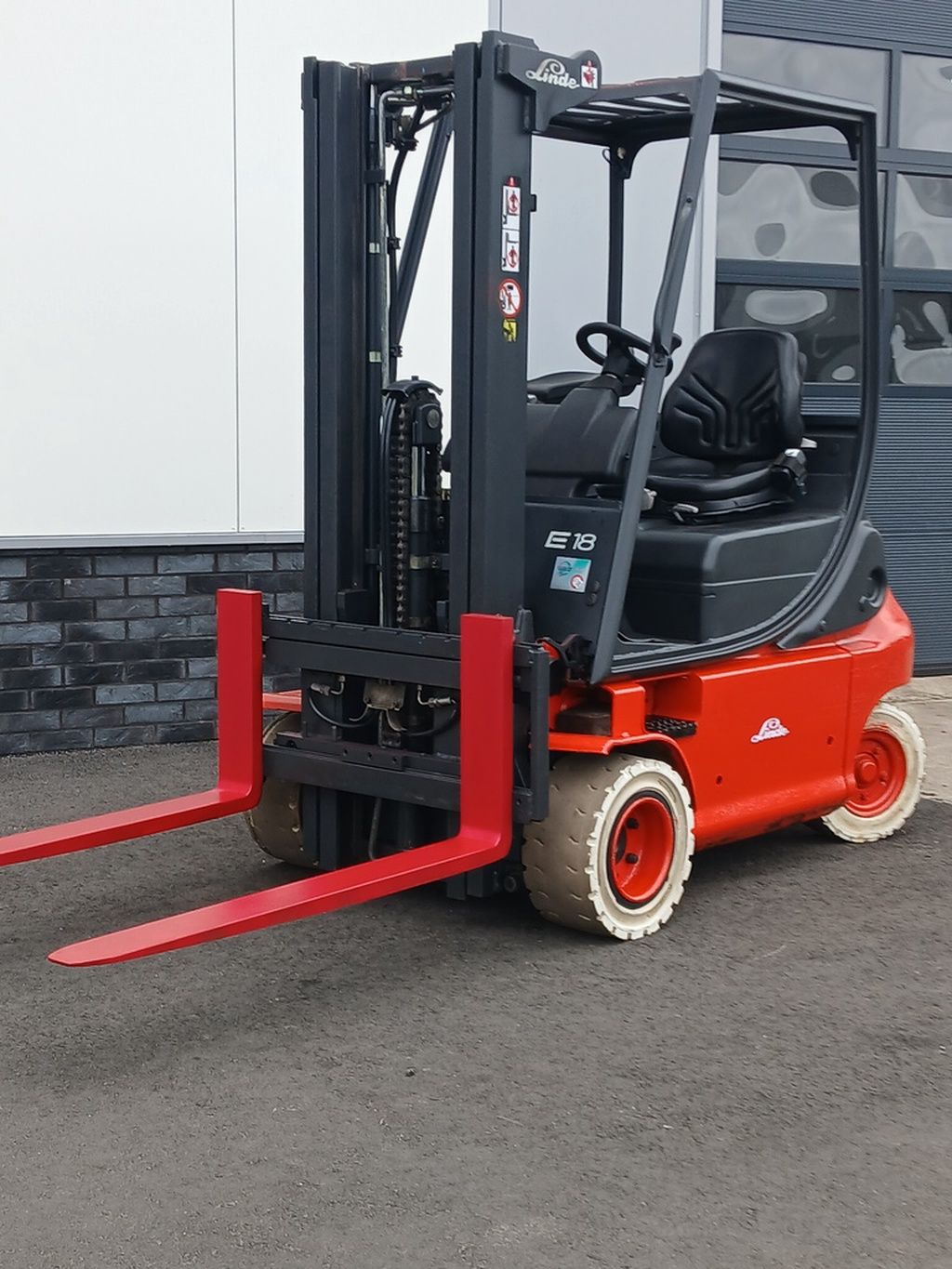 Linde E18