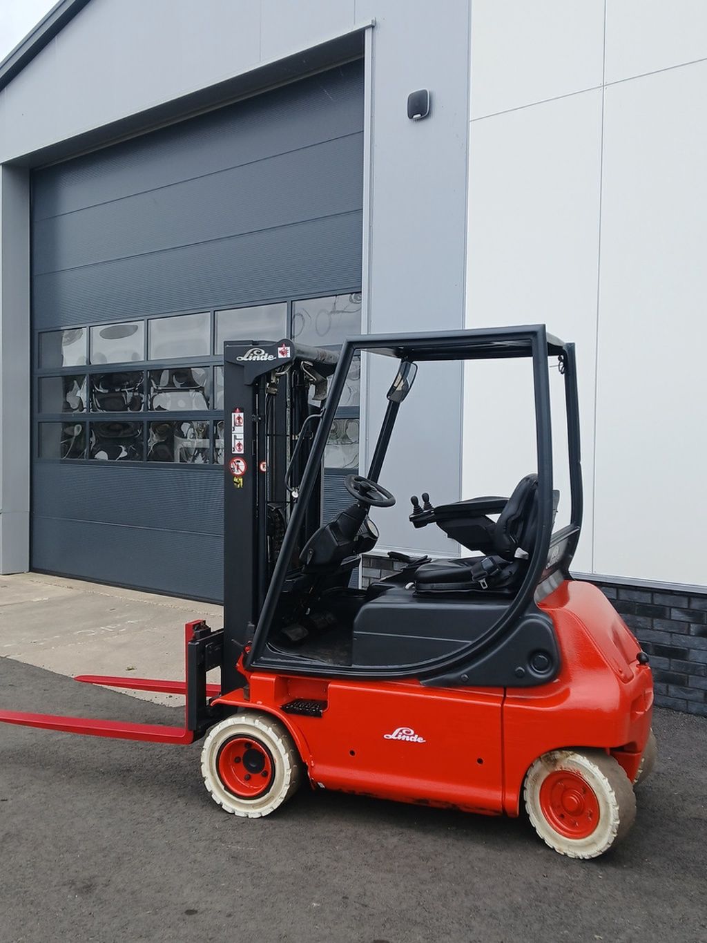 Linde E18